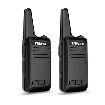 2 kos C1 pitne mini walkie talkie polnilnik USB 5 w otrok radio dva pot K način postajo (walkie-talkie handphone interkom