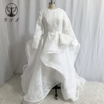 Klasična Halja De Mariee O Vratu Appliqued Čipke Dolg Rokav Ogrlicom Arabskem Oblikovanje Poročne Obleke 2018