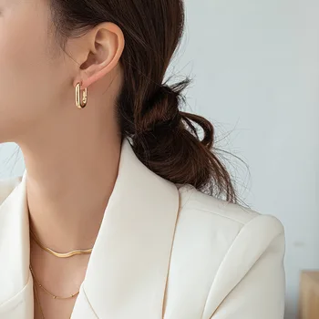 Najbolje Prodajan Edinstveno Zlato O Oblikovan Hoop Uhani Minimalističen Močen Obroče Geometrično Elegantna Krog Uhani Za Ženske