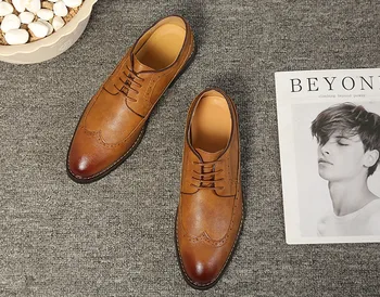 Pomlad moških novo modno usnje brogue čevlji moški anglija slog vklesan obleko, čevlji moški udobno dihanje usnjeni čevlji